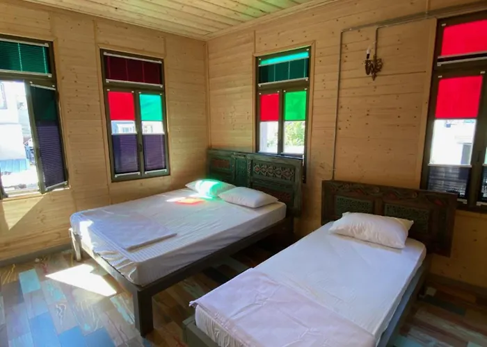 Latibule Adahan فندق *